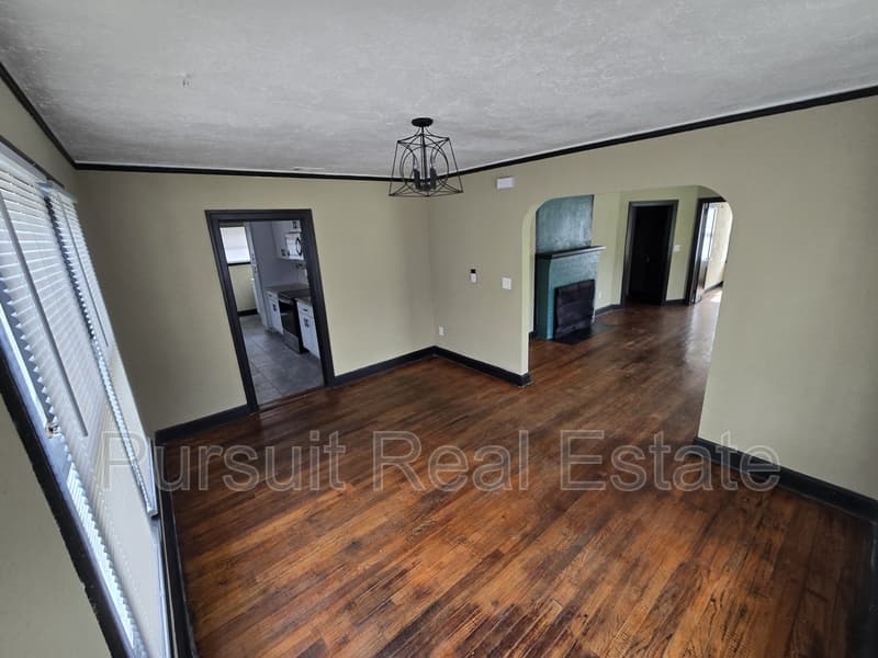 Jacksonville House: 41 Tallulah Avenue