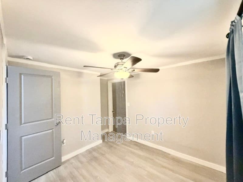 St. Petersburg Condo: 428 90th Avenue North
