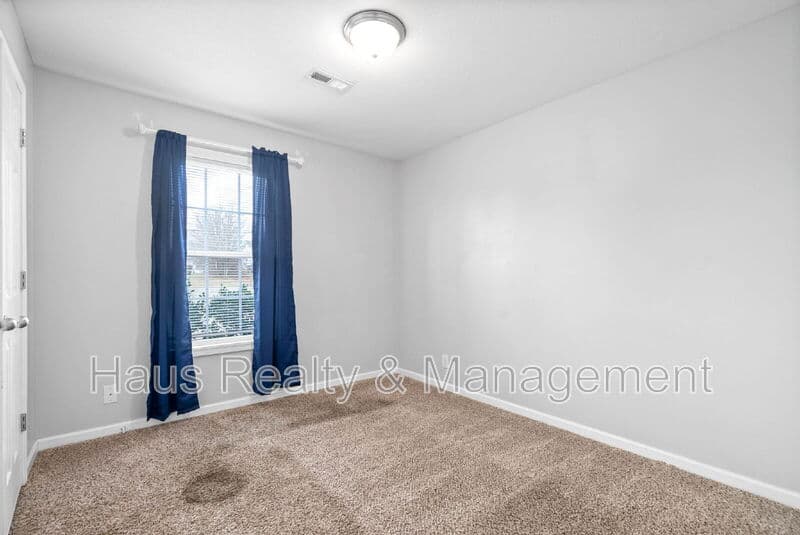 Oak Grove House: 935 Hugh Hunter Rd