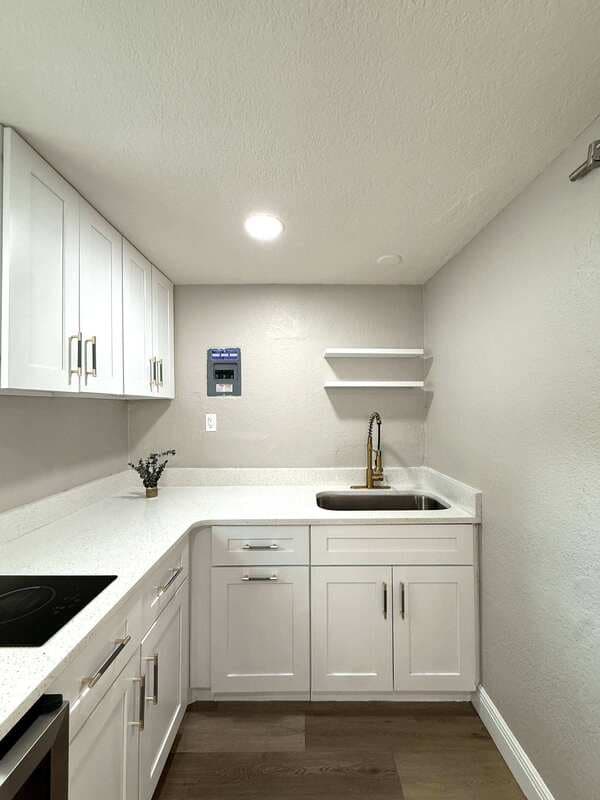 Lakeland Condo: 1704 East Elm Road - 1/2