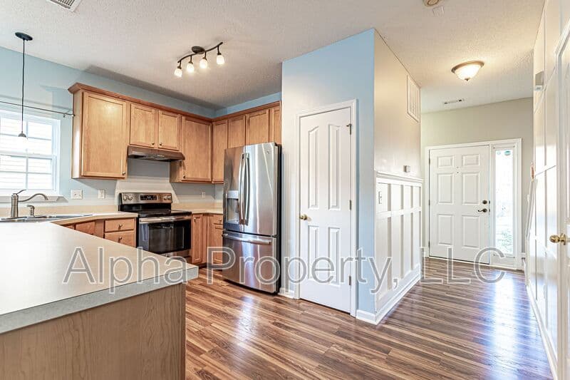 Greer House: 322 Highgate Cir