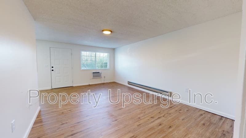 Red Bluff Apartment: 705 Kimball Rd