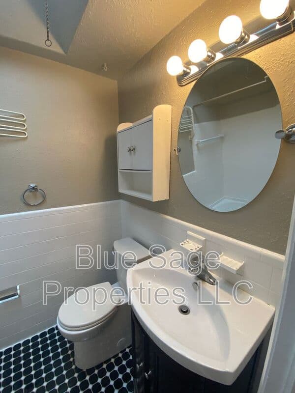 Clifton Heights House: 515 Cherry St