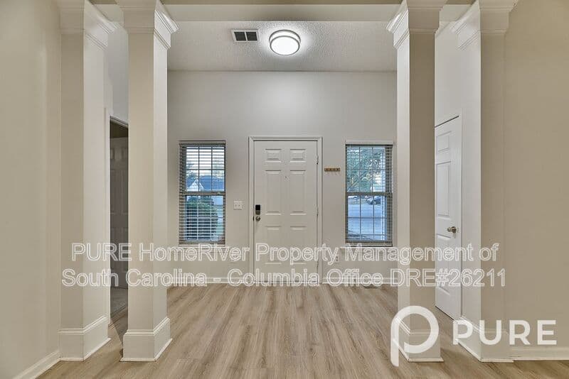 Columbia House: 3000 Twin Oaks Way