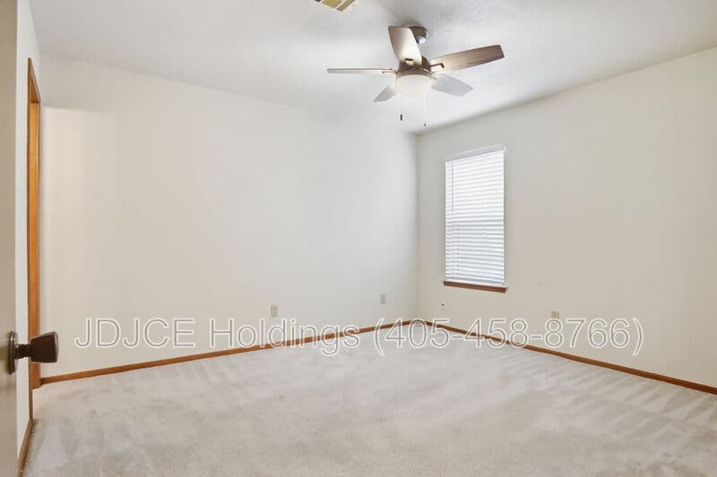 Midwest City House: 431 West Curtis Drive - 1