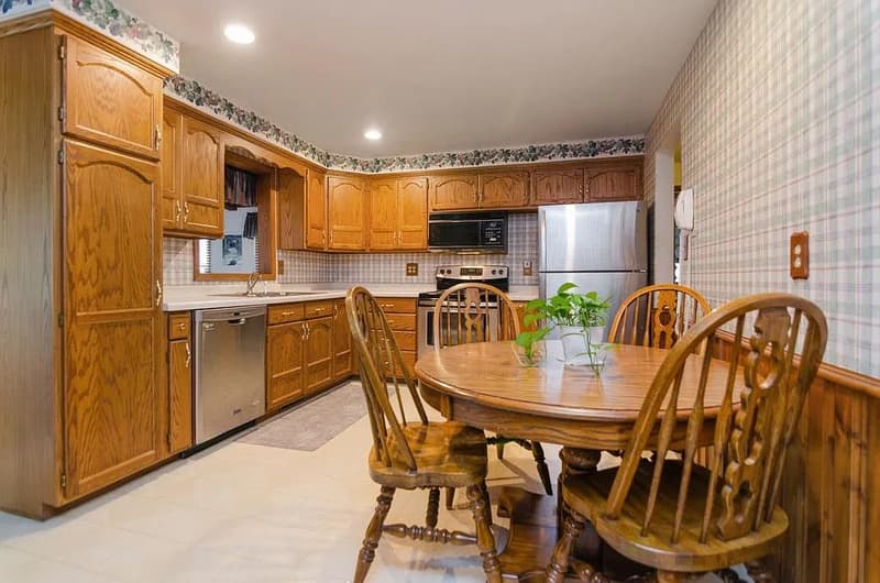 Green Bay House: 1266 Shadow Lane