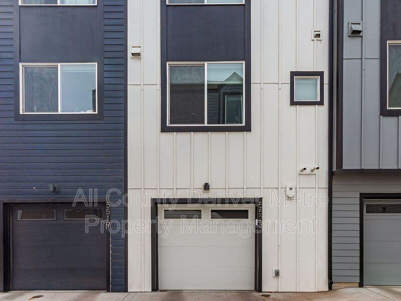Denver Townhome: 5523 W 10th Ave