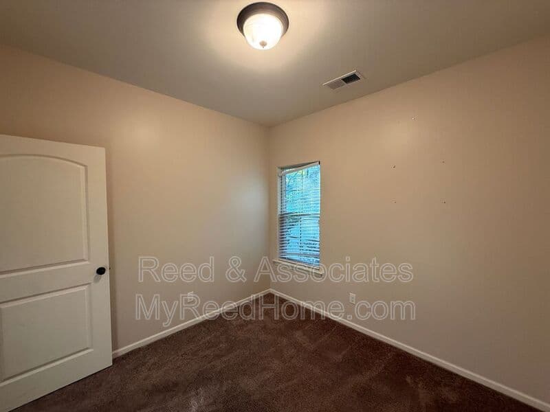 Cordova House: 1715 Bellevue Grove