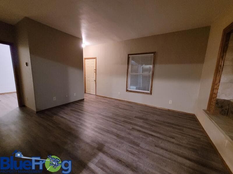 Green Bay House: 404 13th Avenue