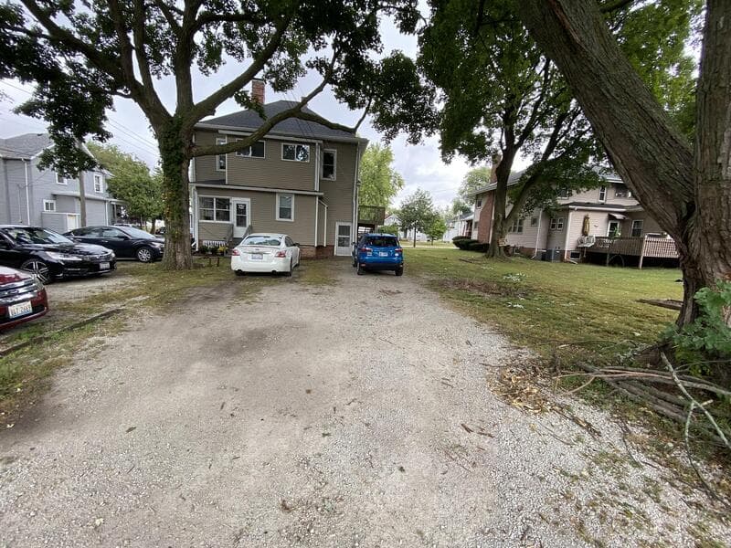 Bloomington Condo: 505 East Locust Street