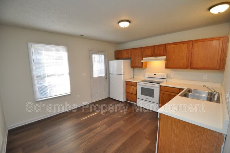 Raleigh Townhome: 5432 Talserwood Dr
