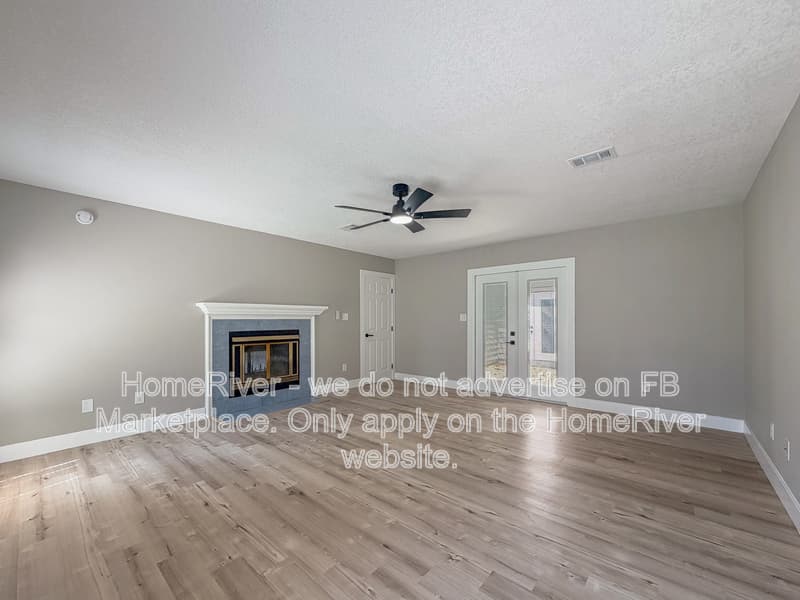 Pensacola House: 4780 Baywind Dr