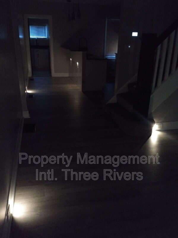 Braddock Condo: 122 Pattison Avenue