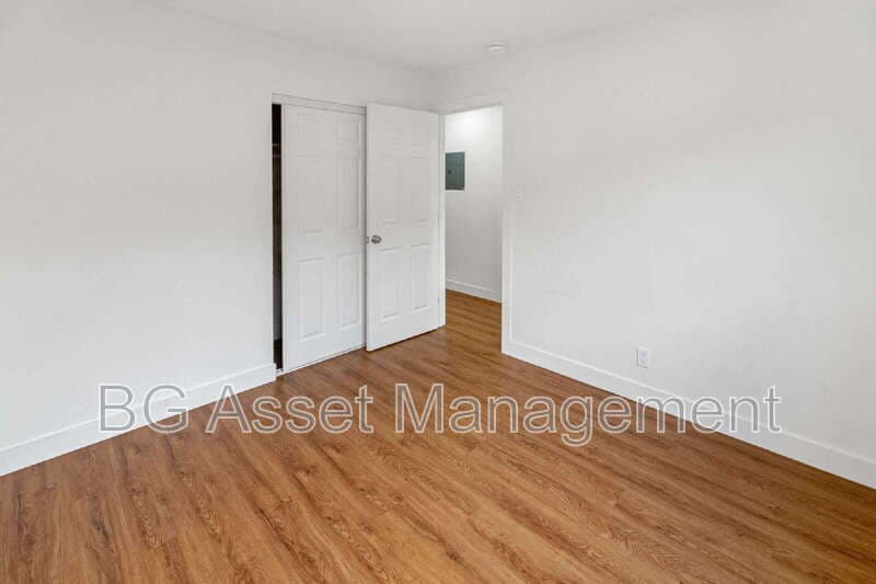 Richmond Condo: 146 19th Street