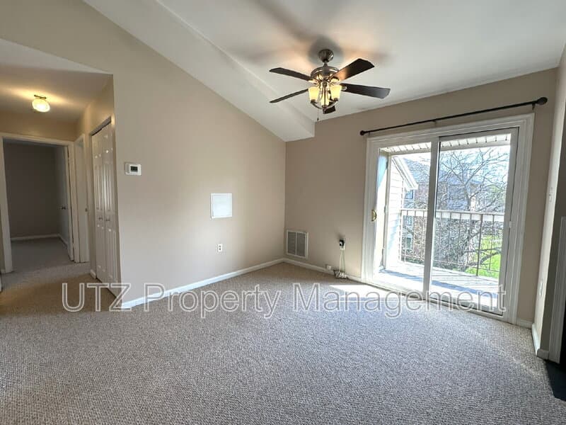 Glen Burnie Condo: 1111 Castle Harbour Way