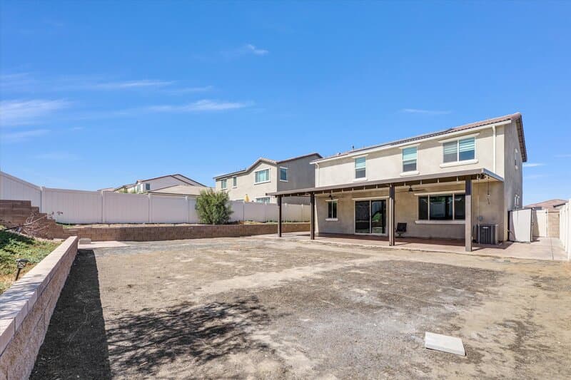 Menifee House: 25395 Summer Creek Drive