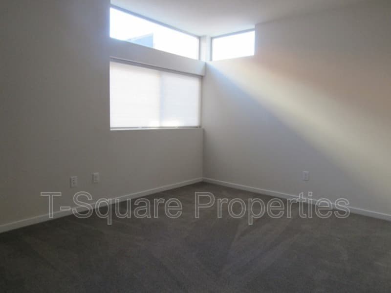 Seattle House: 4848 A Delridge Way SW