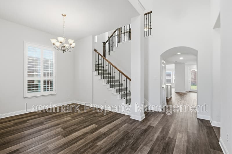 Celina House: 1144 Olympic Drive