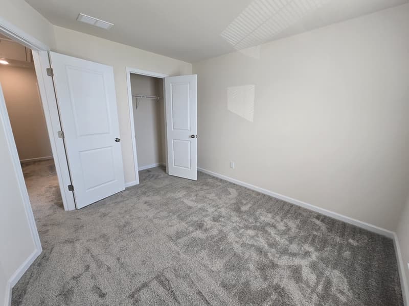 Jamestown Townhome: 4028 Beckton Trail