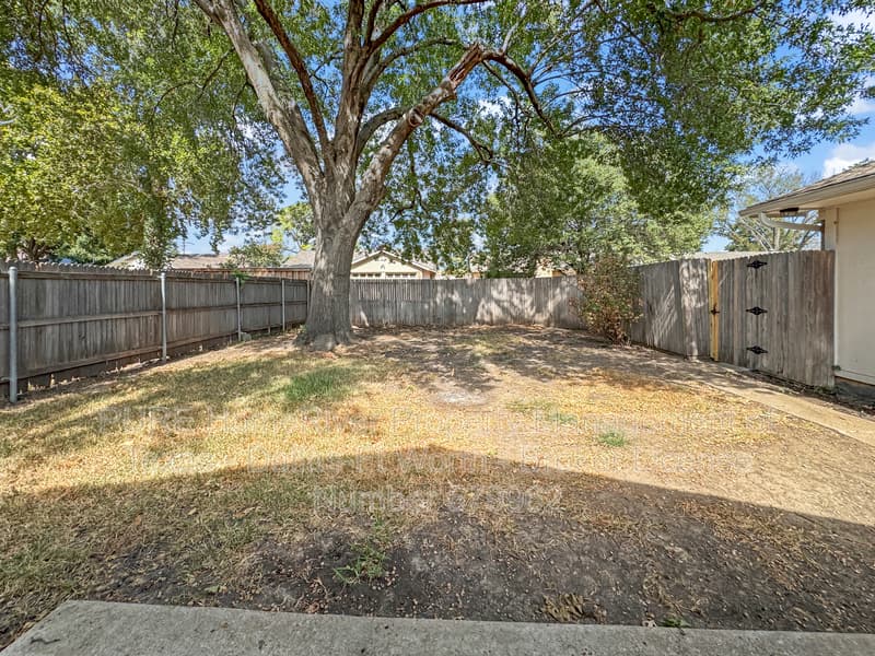 Garland House: 1317 Westpark Dr