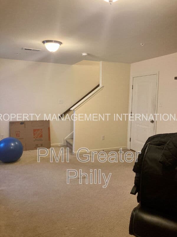 Fairless Hills House: 106 Mercer Ct