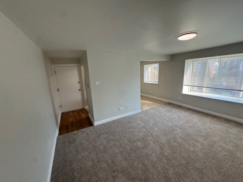 Calumet City Condo: 519 Madison Avenue - 3C