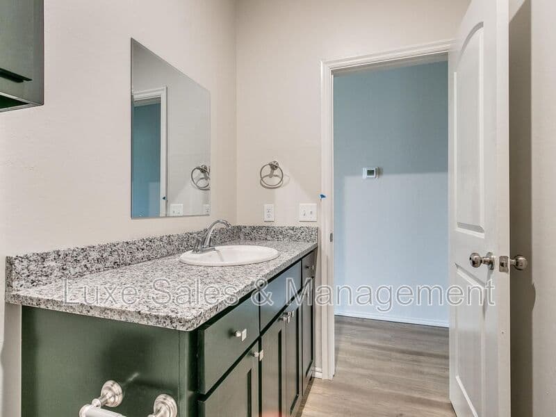 Oklahoma City House: 10515 Lawson Place Rd