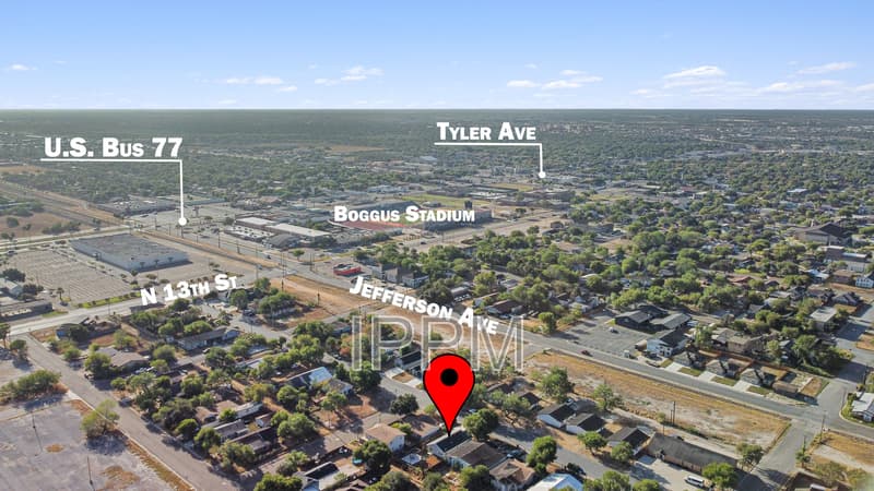 Harlingen House: 1021 E Adams