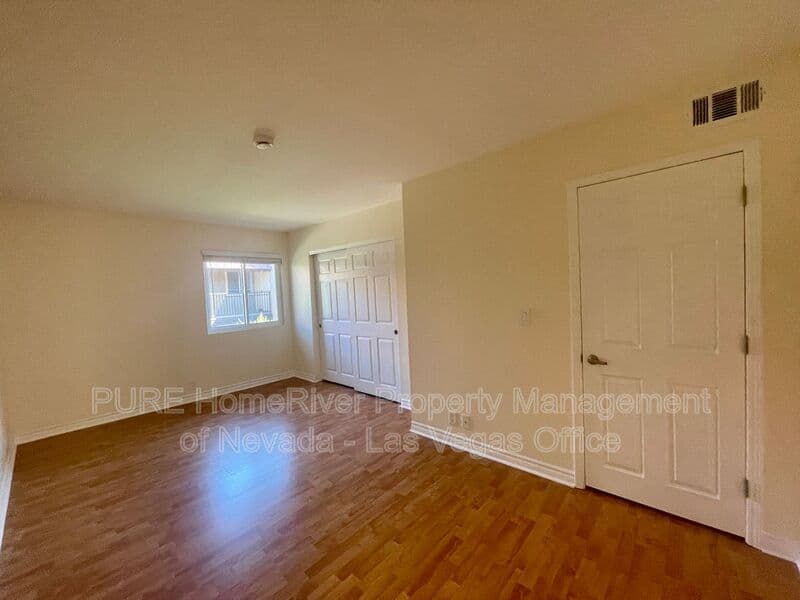 Las Vegas Condo: 5206 River Glen Dr