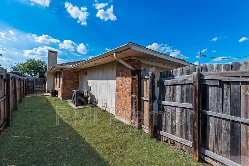 Dallas Condo: 4724 Berridge Ln