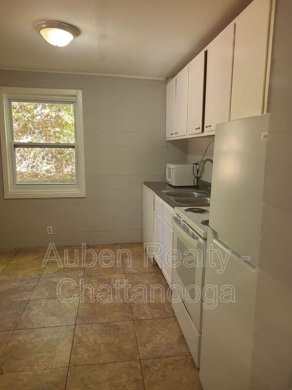 Chattanooga Condo: 713 Lupton Drive Unit A