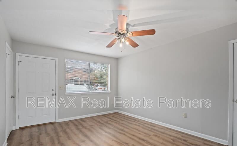 Hattiesburg House: 4001 Mable St