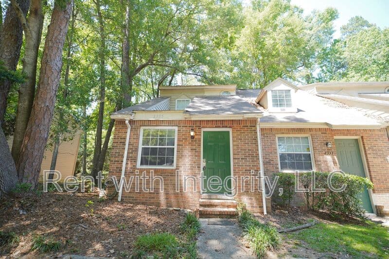 Tallahassee House: 2335 Parrot Lane