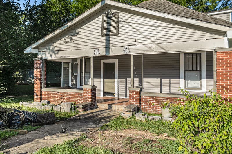 Midfield House: 104 Henley Street