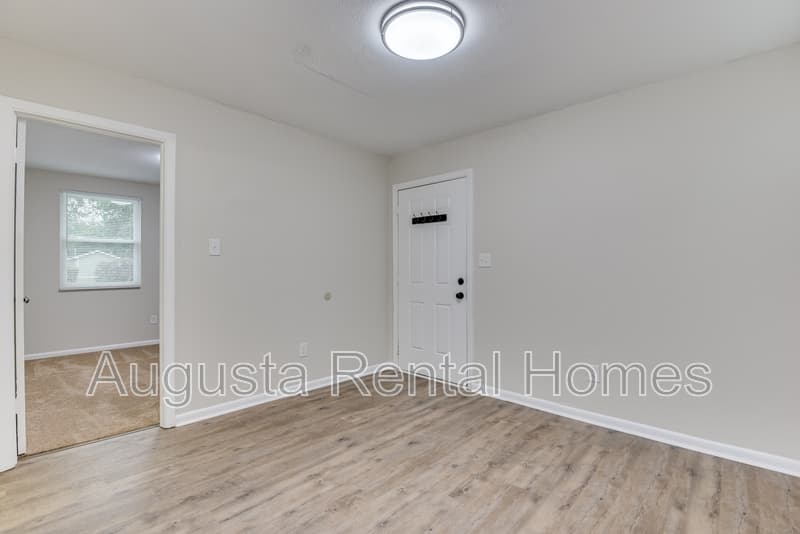 North Augusta Condo: 318 B Verdery Drive