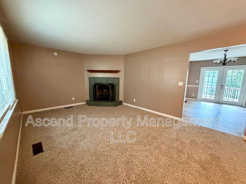 Ooltewah House: 5428 Country Village Dr