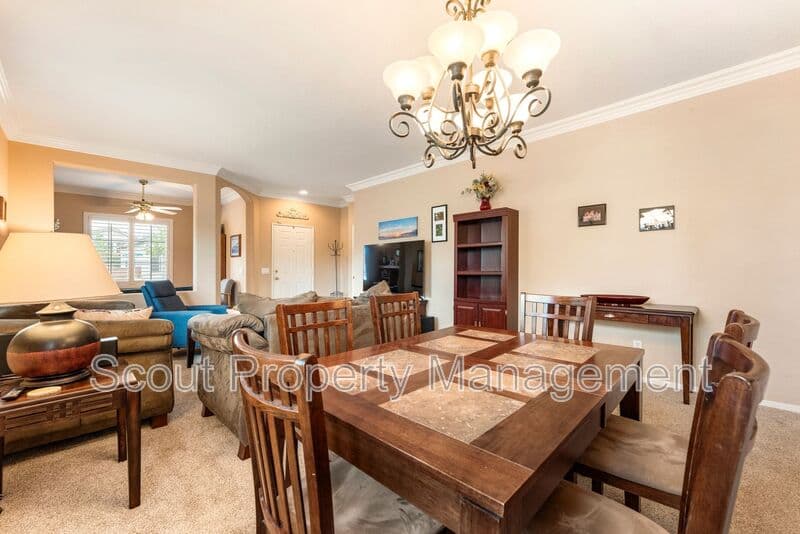 Temecula House: 30911 Putter Circle