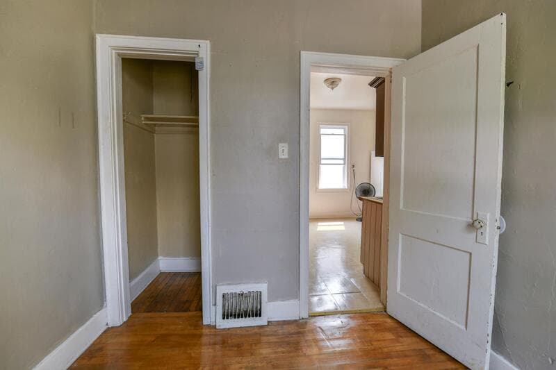 Green Bay Condo: 1217 Chicago Street