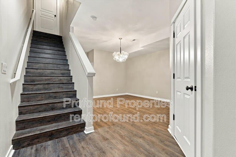 Beaverton Condo: 9542 SW 153rd Avenue