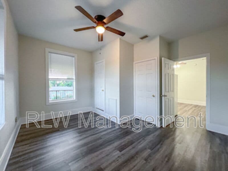 Umatilla Condo: 11 N. Central Ave.