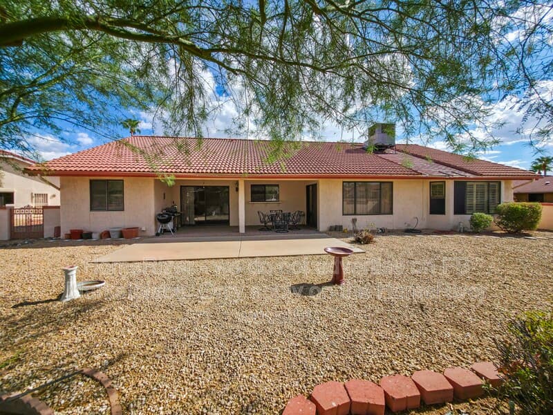 Sun City West House: 21015 N 123rd Dr