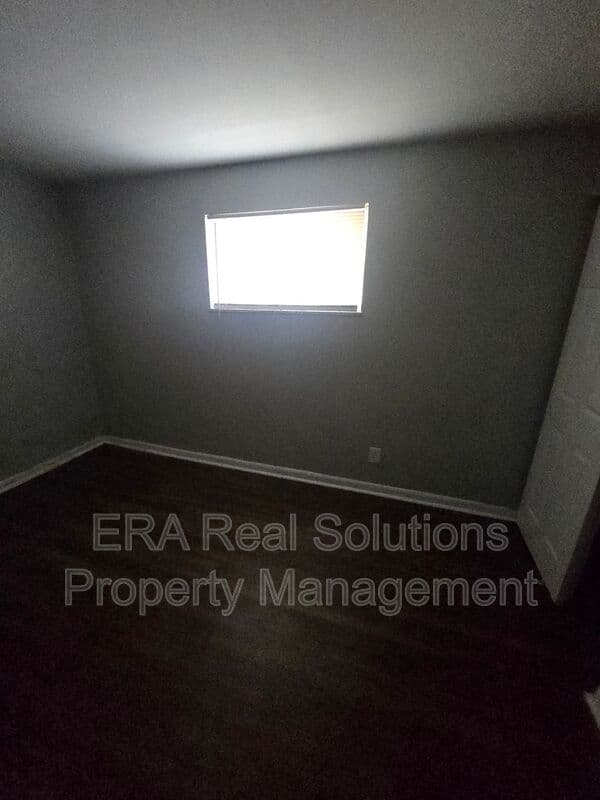 Columbus Condo: 2958 Sullivant ave