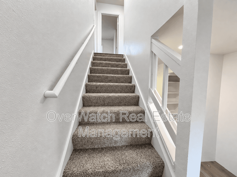 Anhcorage House: 10031 Nantucket Cir