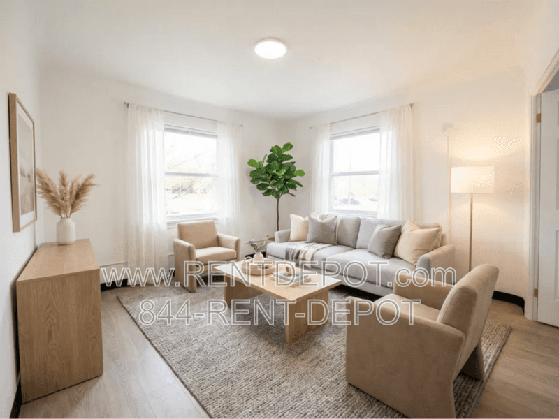 Evansville House: 1407 Howard St