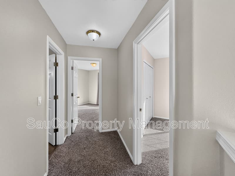 Hillsboro House: 255 Northeast 74th Avenue