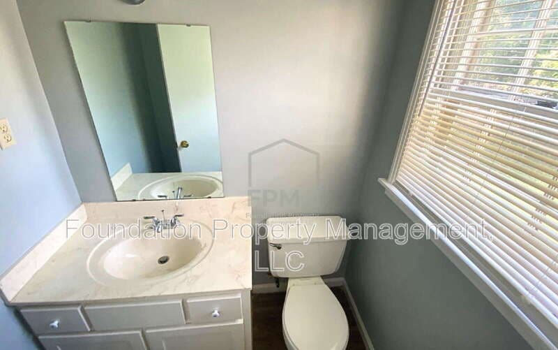Memphis House: 3083 Dothan Street