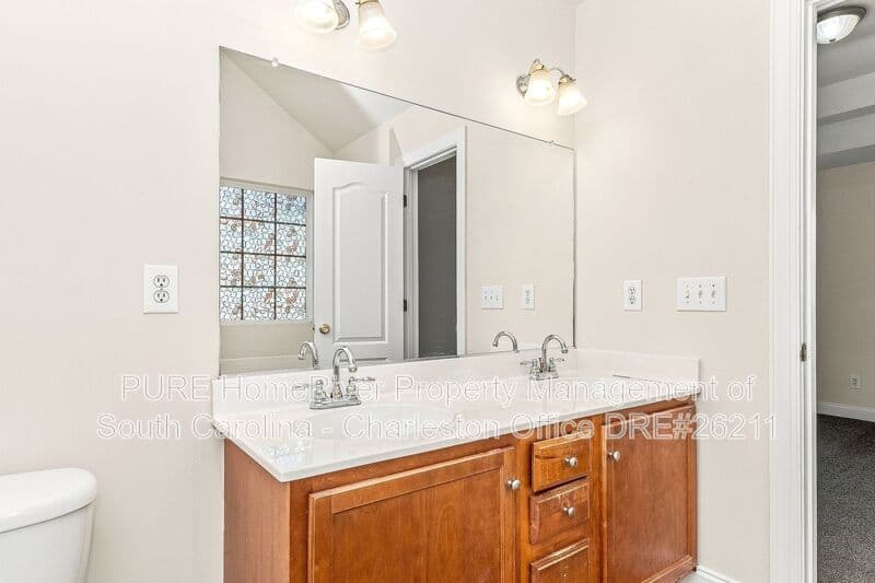 Ladson House: 229 Equinox Cir