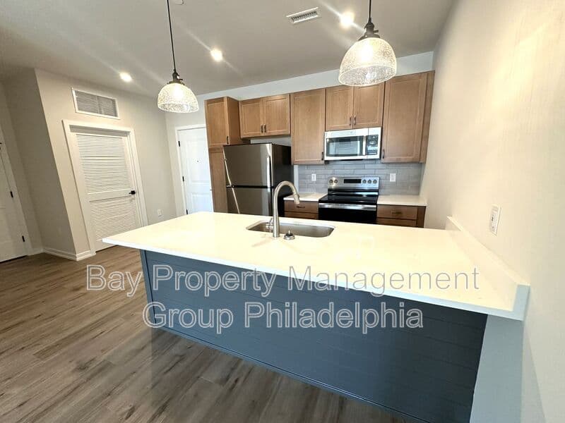 Chalfont Condo: 409 W Butler Ave