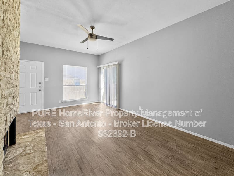 San Antonio Condo: 15014 Spring Crk