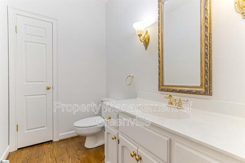Greenville Townhome: 110 Kilkenny court